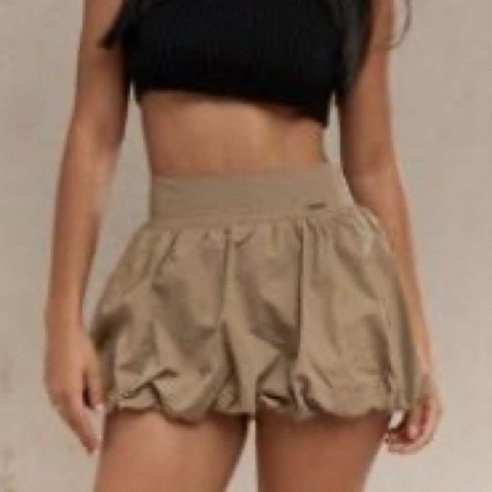 New misguided puffed skirt